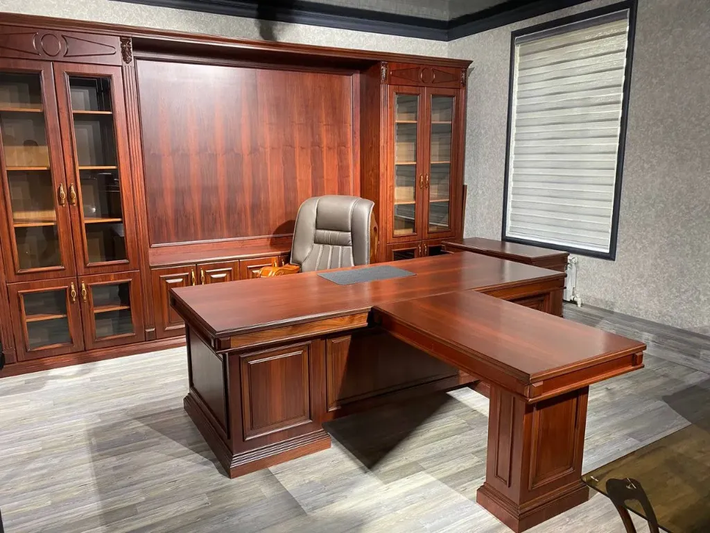 Office Furniture Set